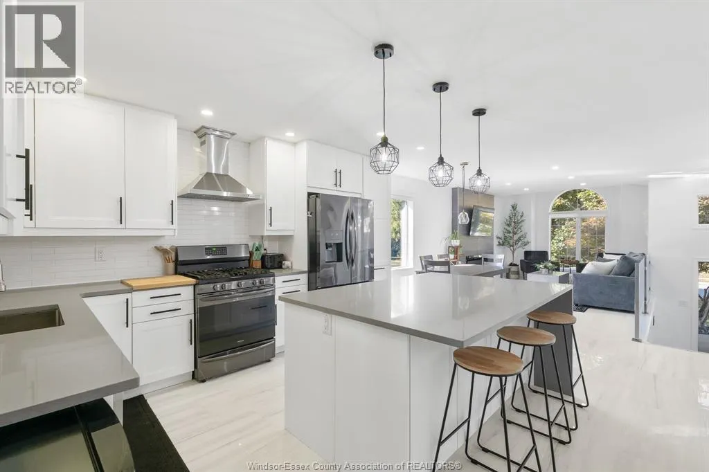 141 Walker DRIVE