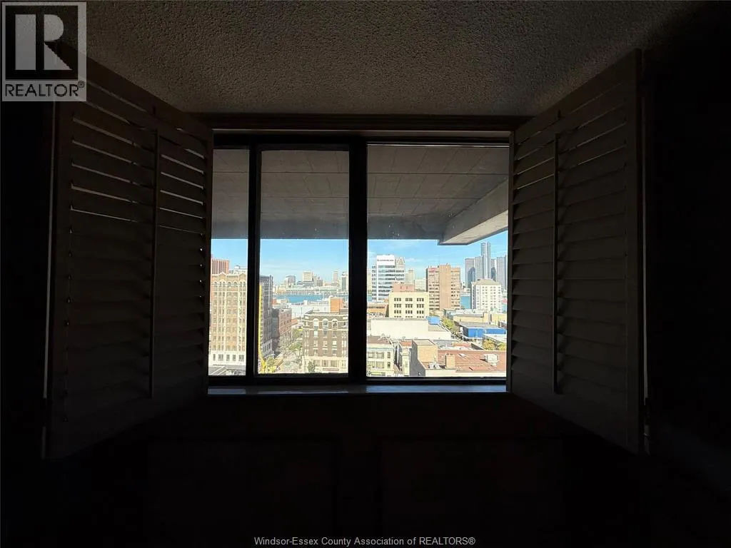 380 PELISSIER Unit# 1109
