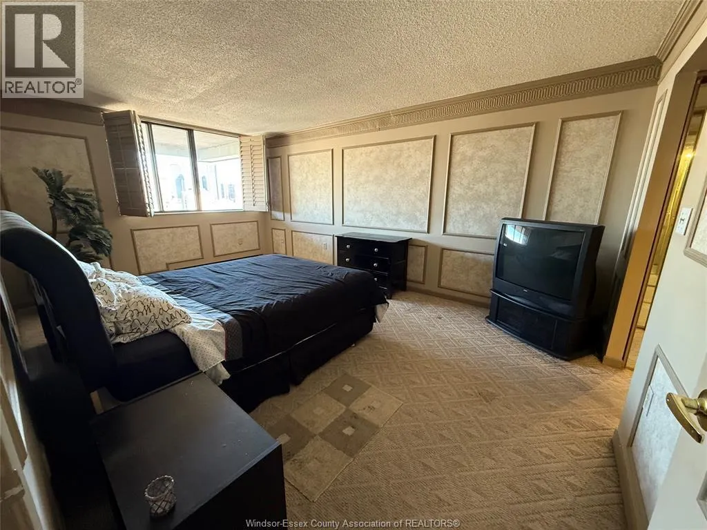 380 PELISSIER Unit# 1109