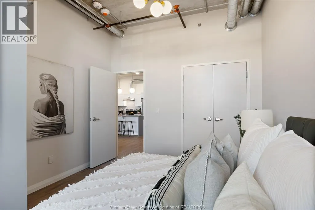 3160 MEADOWBROOK LANE Unit# 118