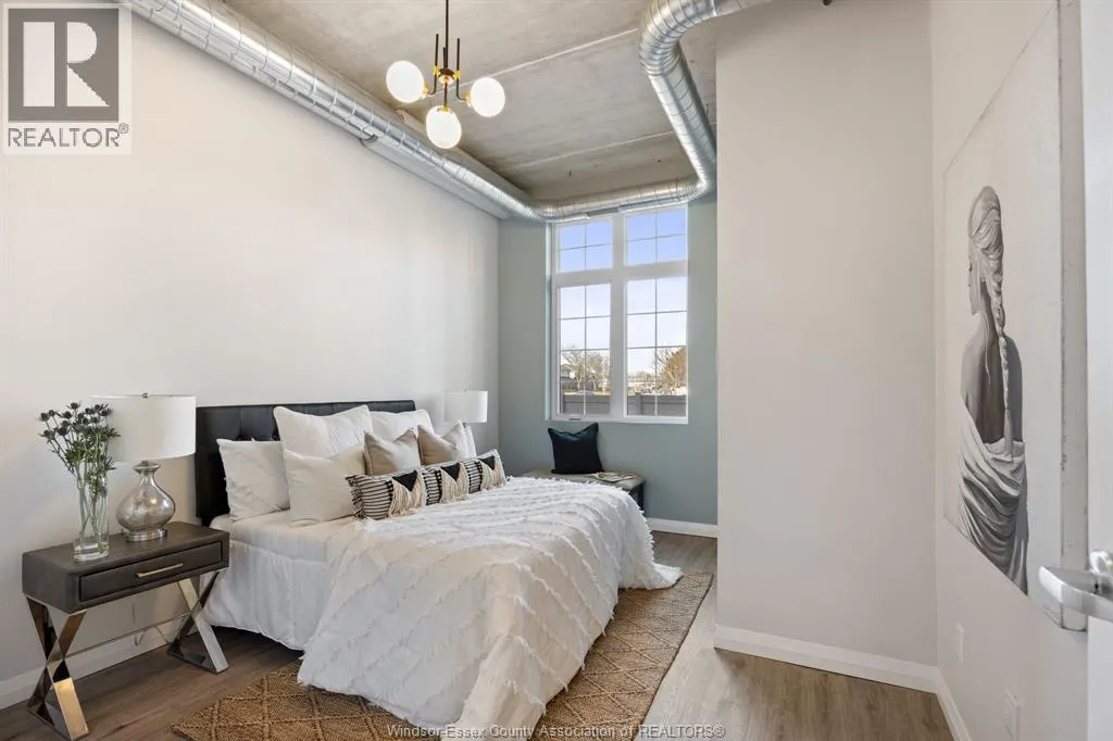 3160 MEADOWBROOK LANE Unit# 118