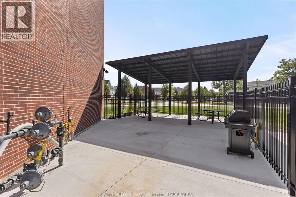 3160 MEADOWBROOK LANE Unit# 118