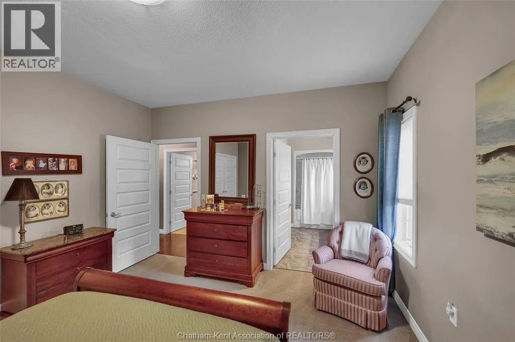 41 Veranda COURT