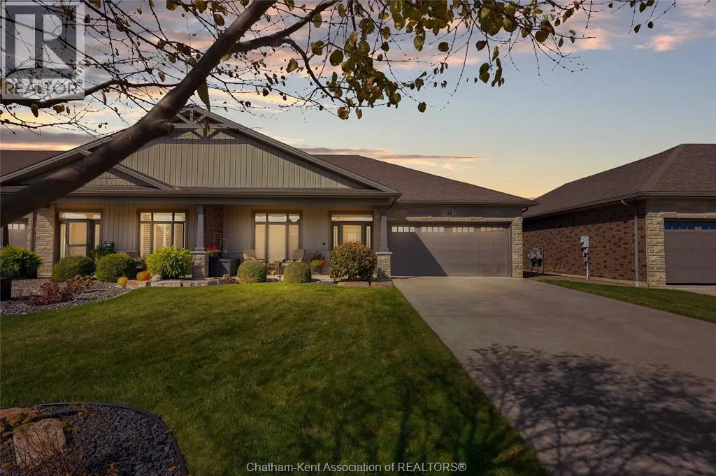 41 Veranda COURT
