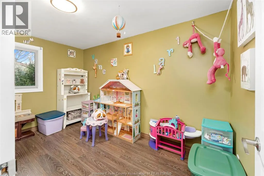 222 Donalda COURT