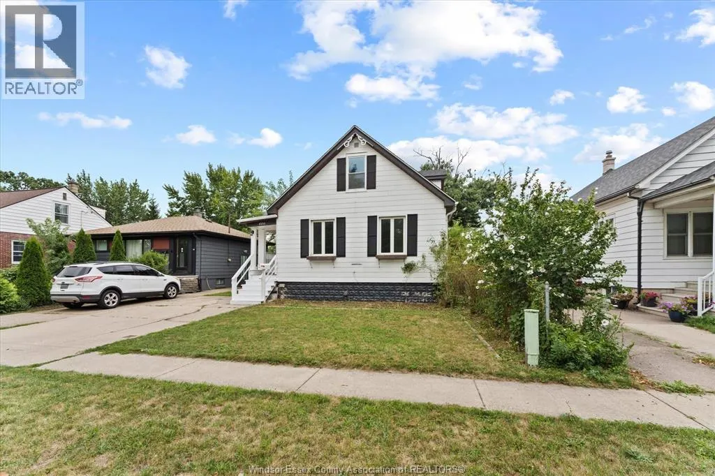 1533 ALEXIS ROAD