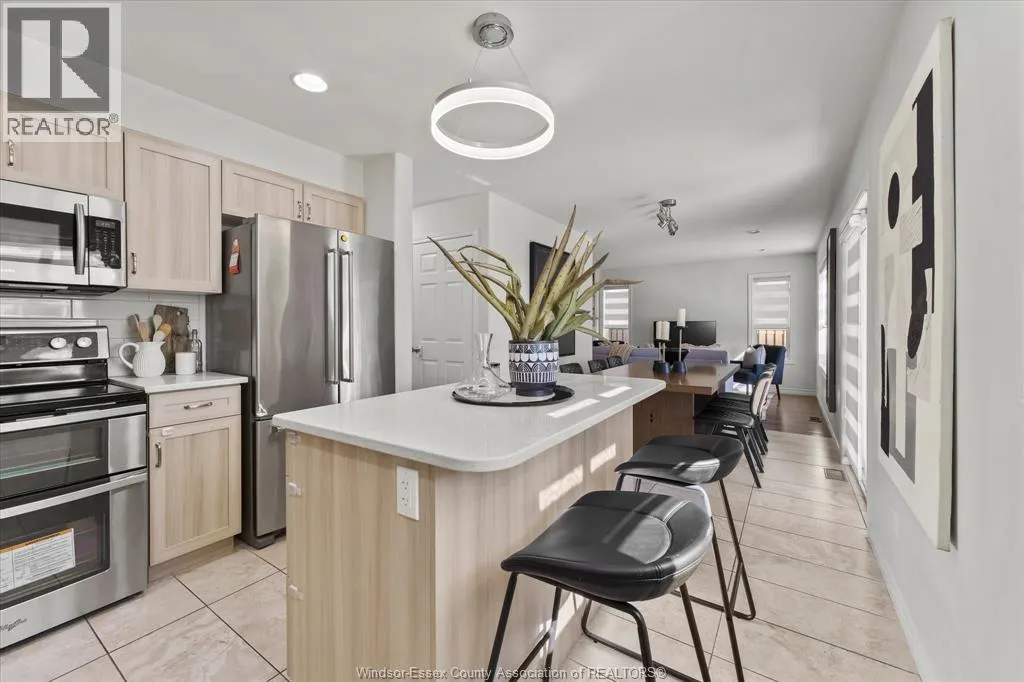 10363 BEVERLY GLEN STREET