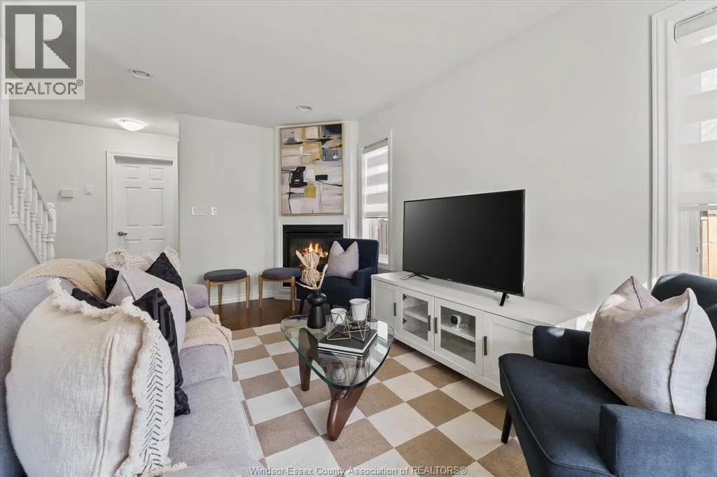 10363 BEVERLY GLEN STREET