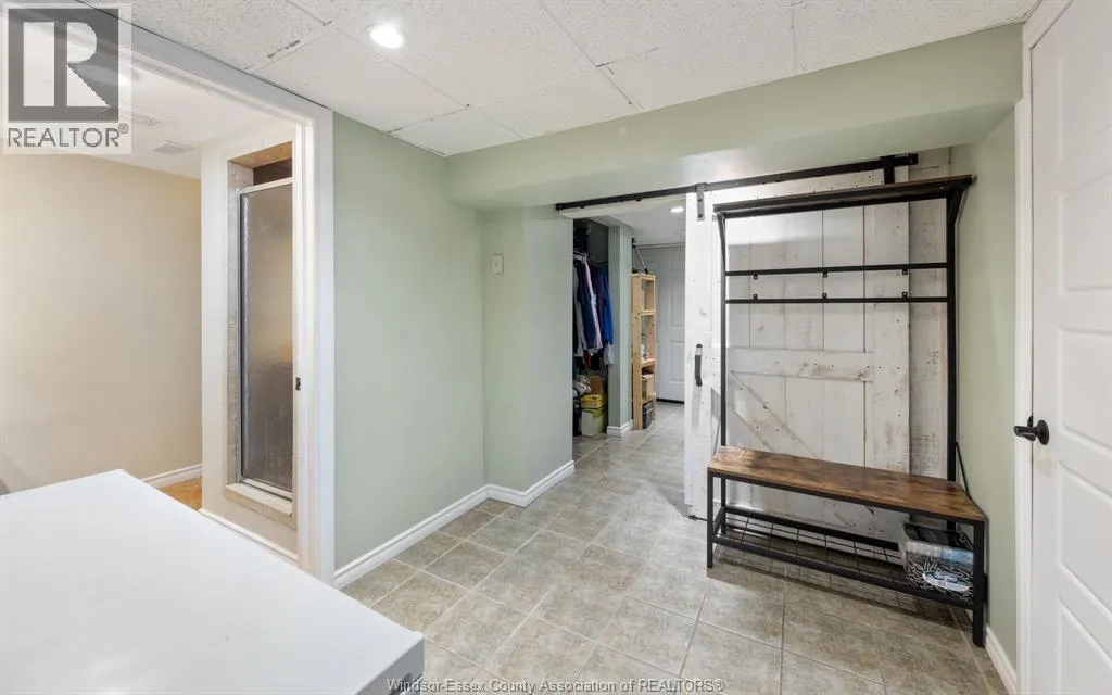 1624 KAMLOOPS