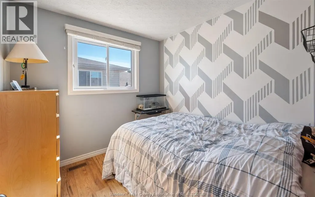 1624 KAMLOOPS