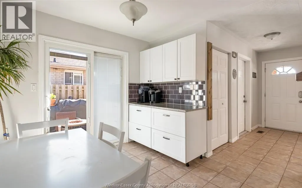 1624 KAMLOOPS
