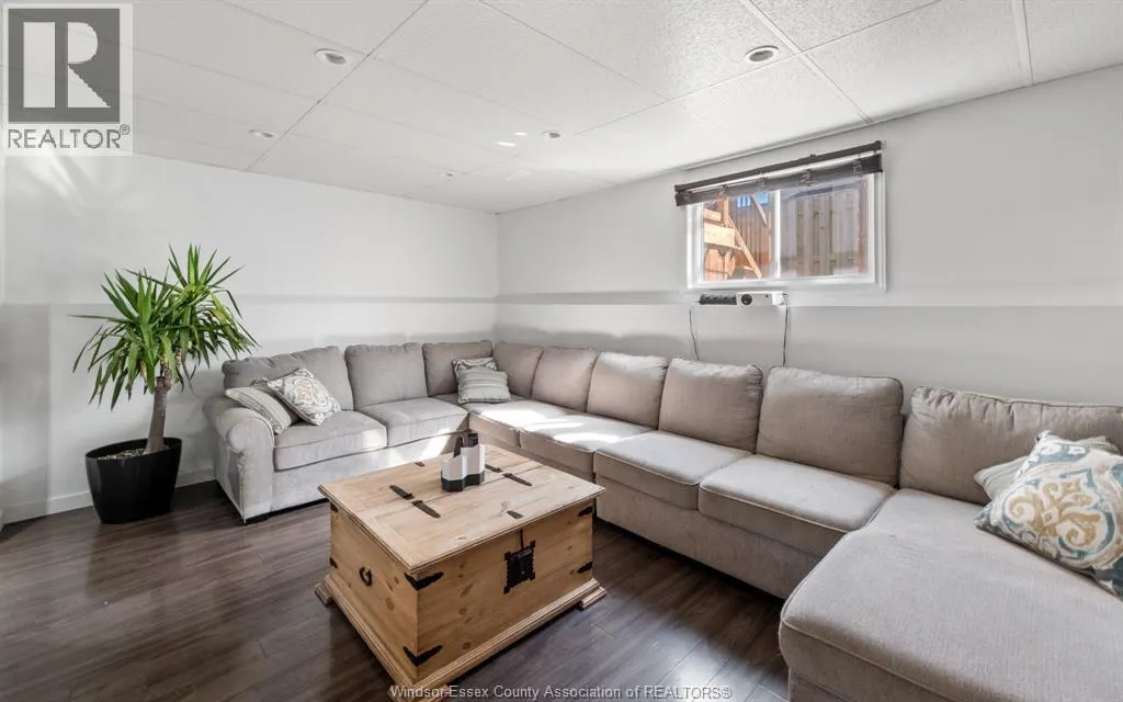 1624 KAMLOOPS