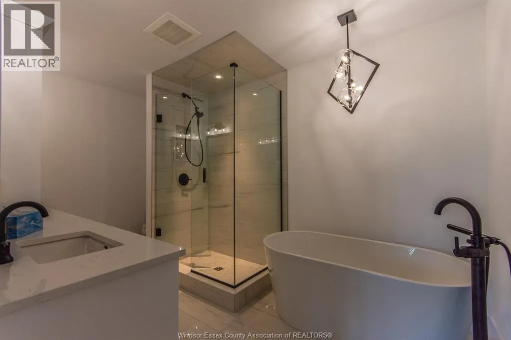 14400 Tecumseh ROAD Unit# 207