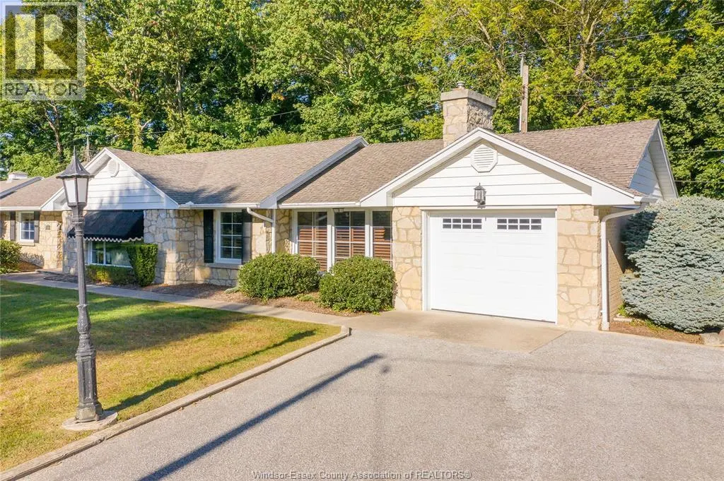 1506 WHITEWOOD
