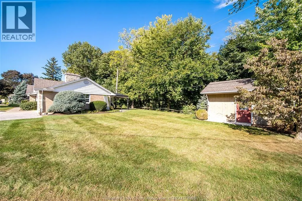 1506 WHITEWOOD