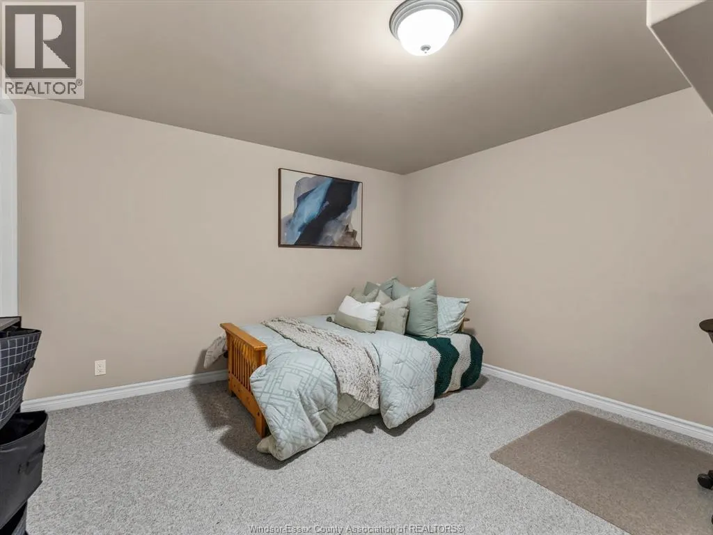 1933 Morningstar AVENUE