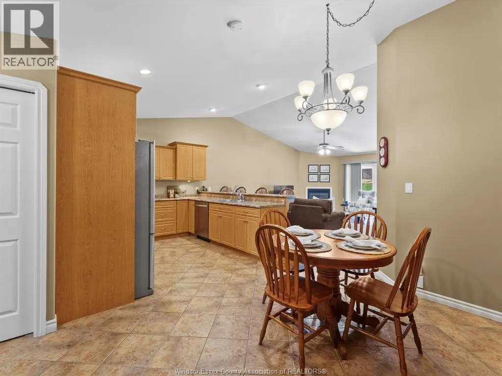 1933 Morningstar AVENUE