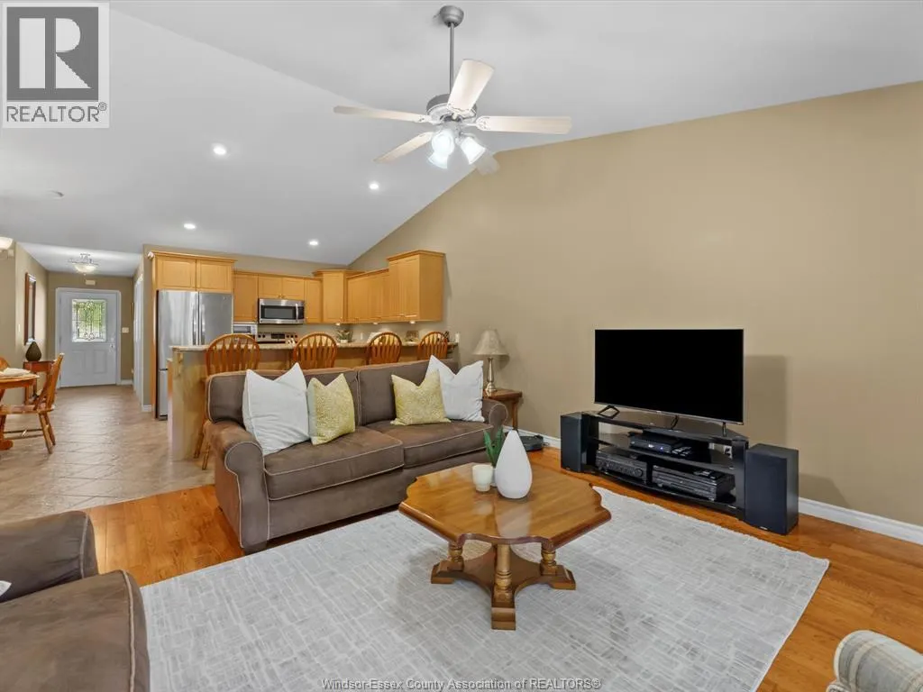 1933 Morningstar AVENUE