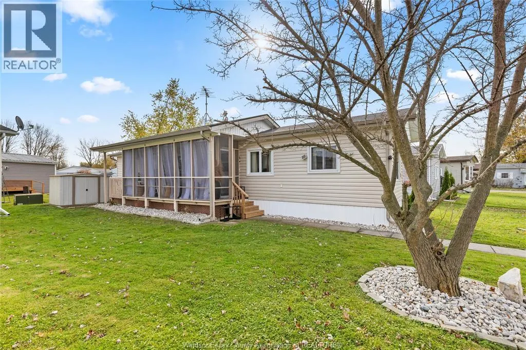 3 LILAC COURT