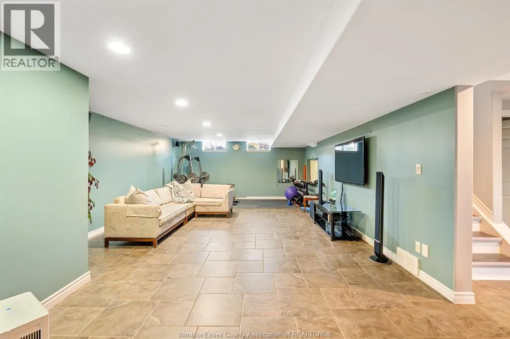 2115 County Rd 27