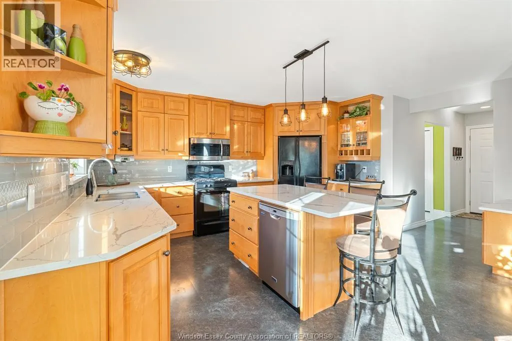 2115 County Rd 27