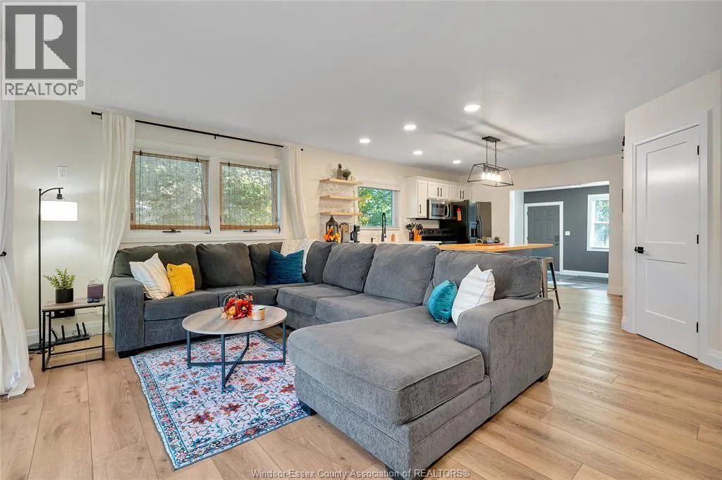 255 EDWARD ROAD