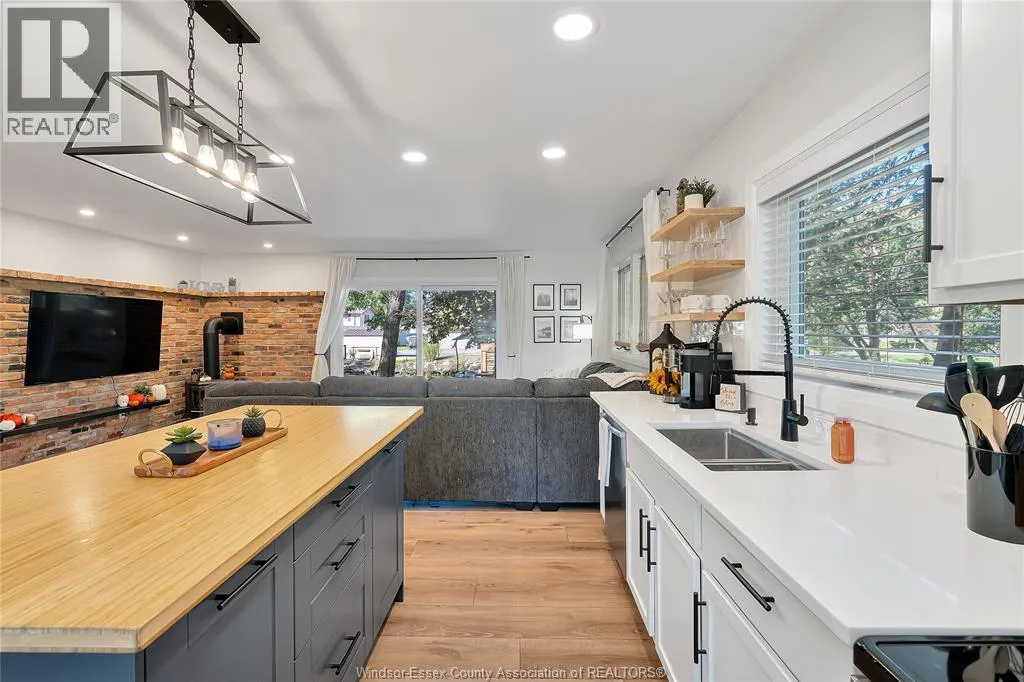 255 EDWARD ROAD