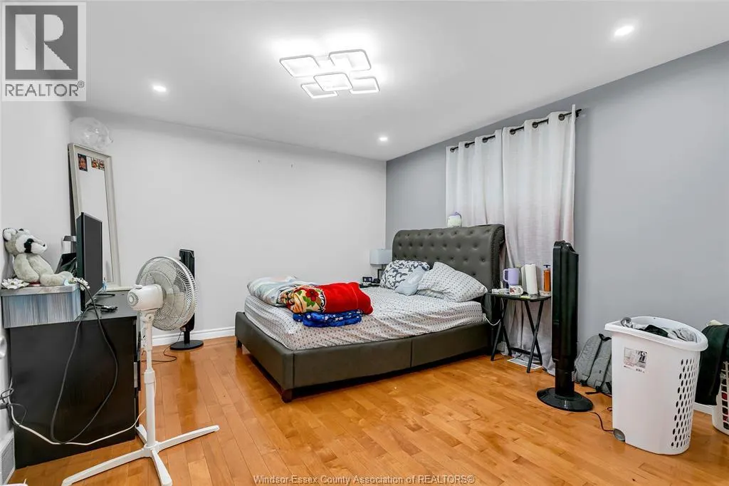4681 FONTANA