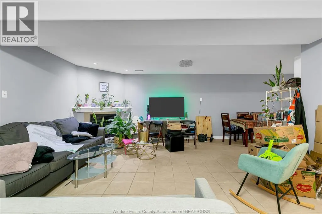 4681 FONTANA
