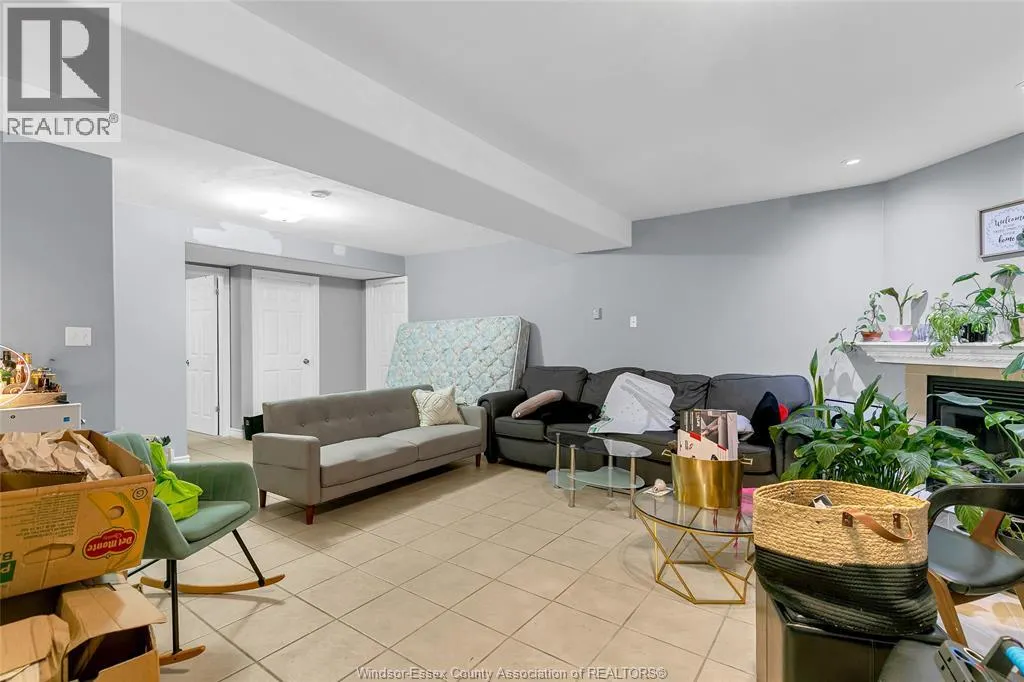 4681 FONTANA