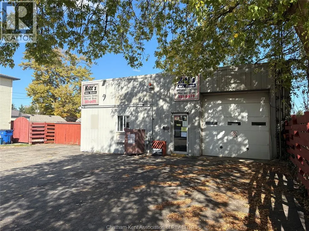 5 WOODS STREET