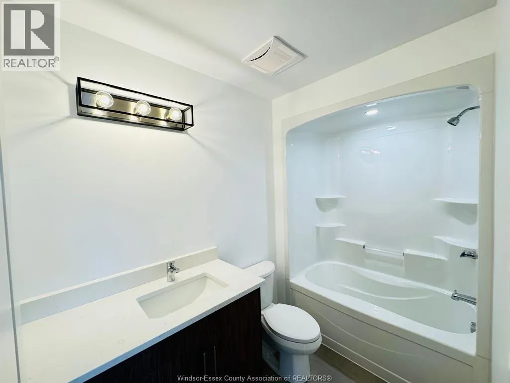 3817 HOWARD AVENUE Unit# 204