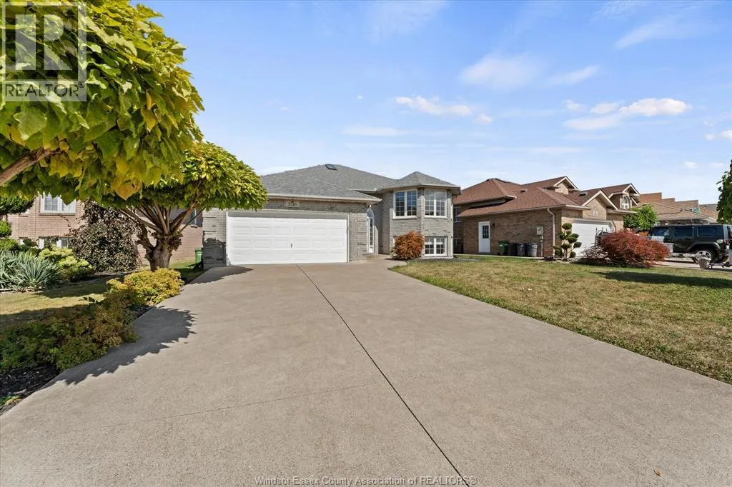 3316 Kenilworth