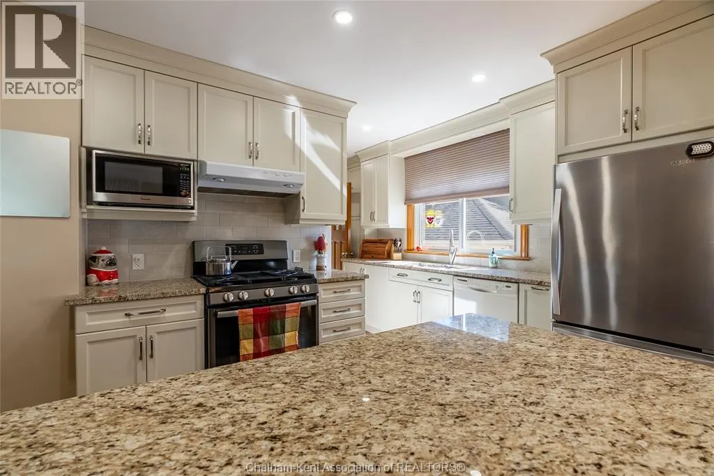 51 GLENWOOD DRIVE