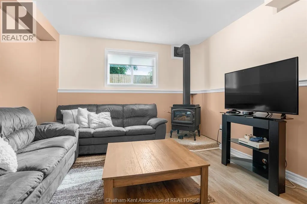 22 Fieldstone PLACE