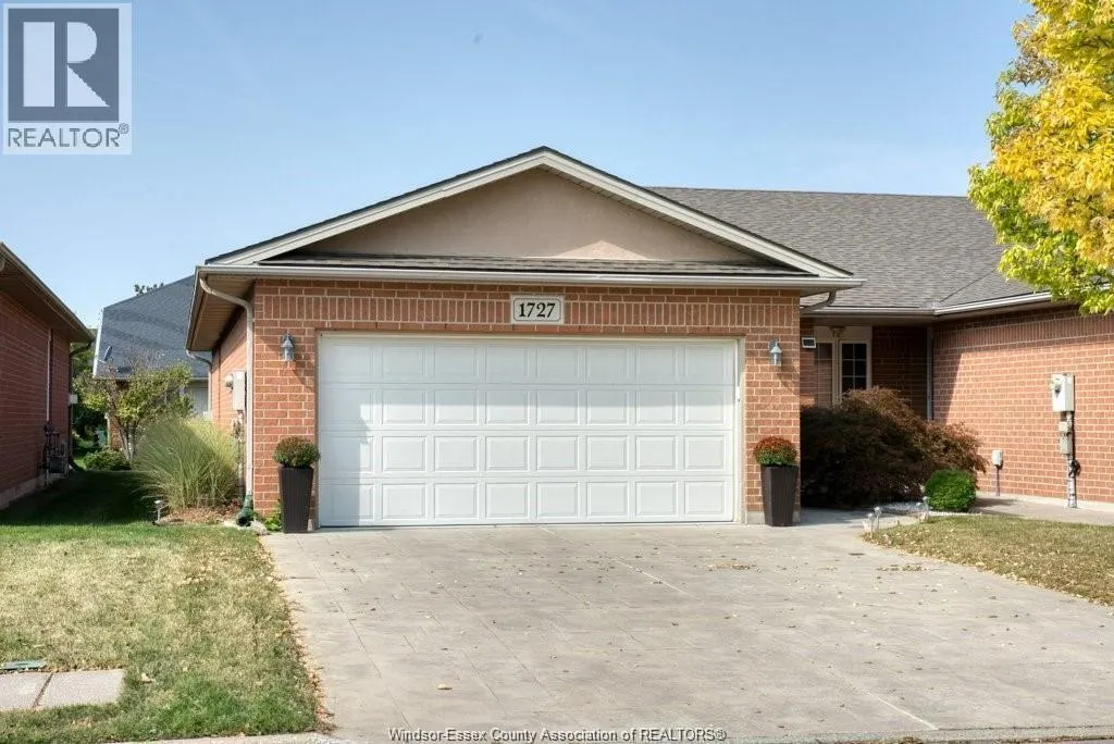 1727 Luxury AVENUE