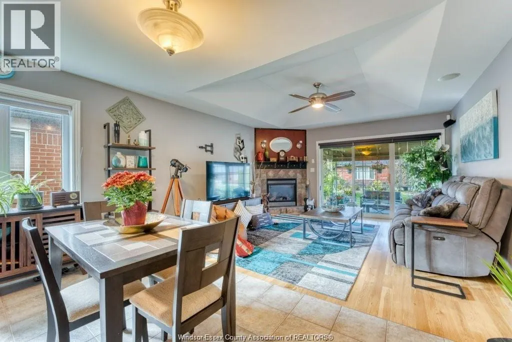 1727 Luxury AVENUE