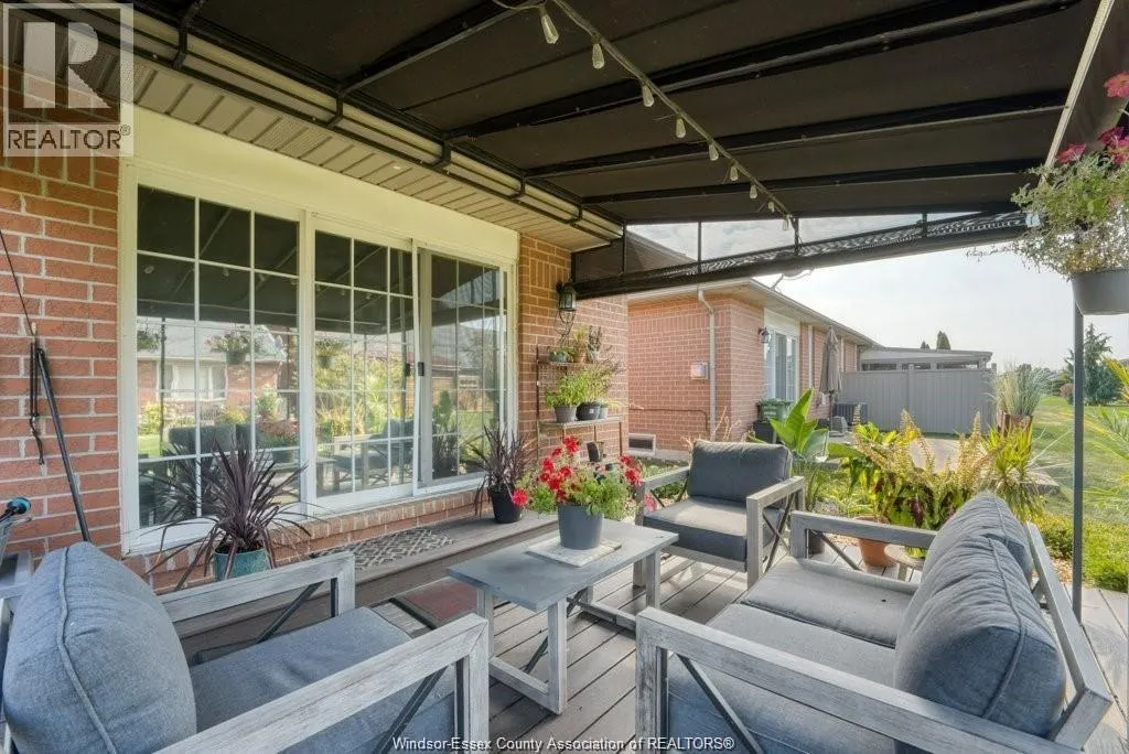 1727 Luxury AVENUE