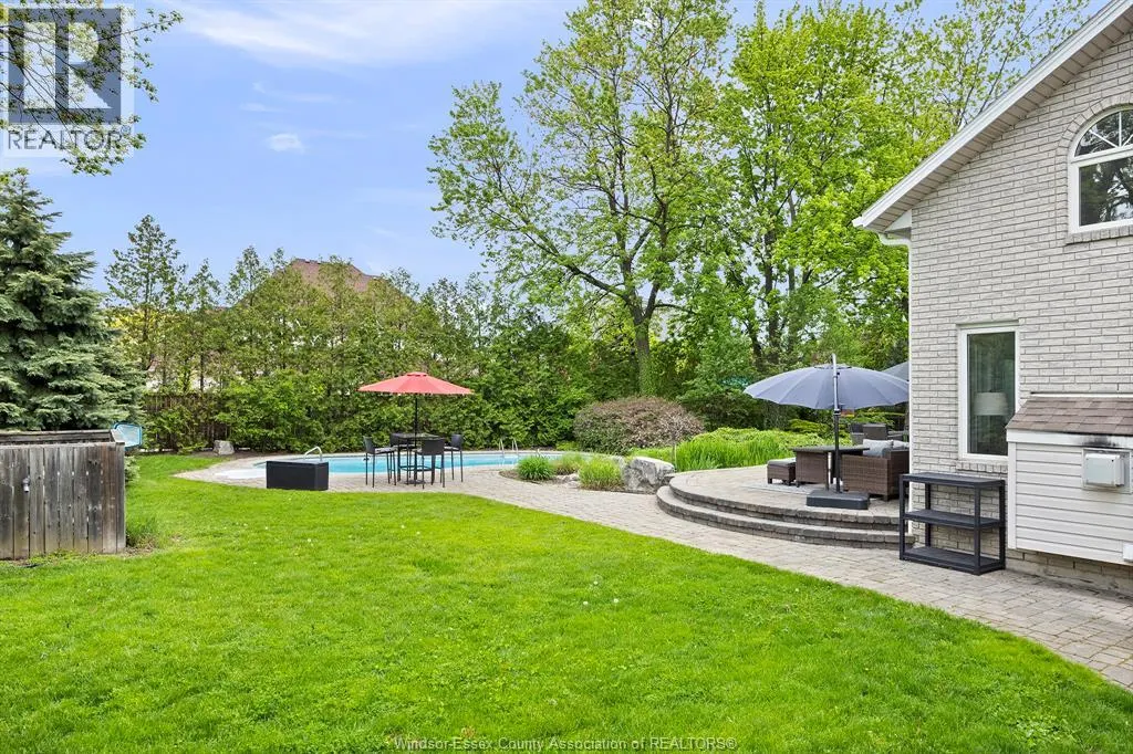 552 OLD TECUMSEH ROAD