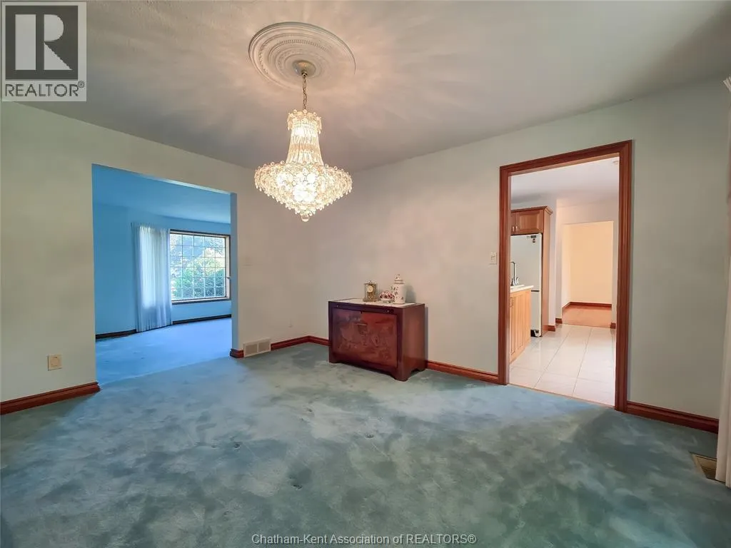 70 Braemar BOULEVARD