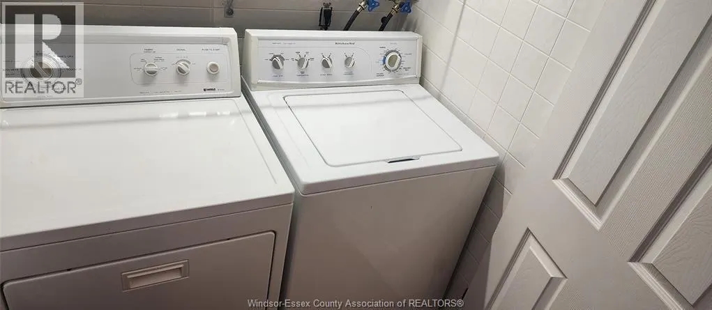 150 PARK Unit# 3005