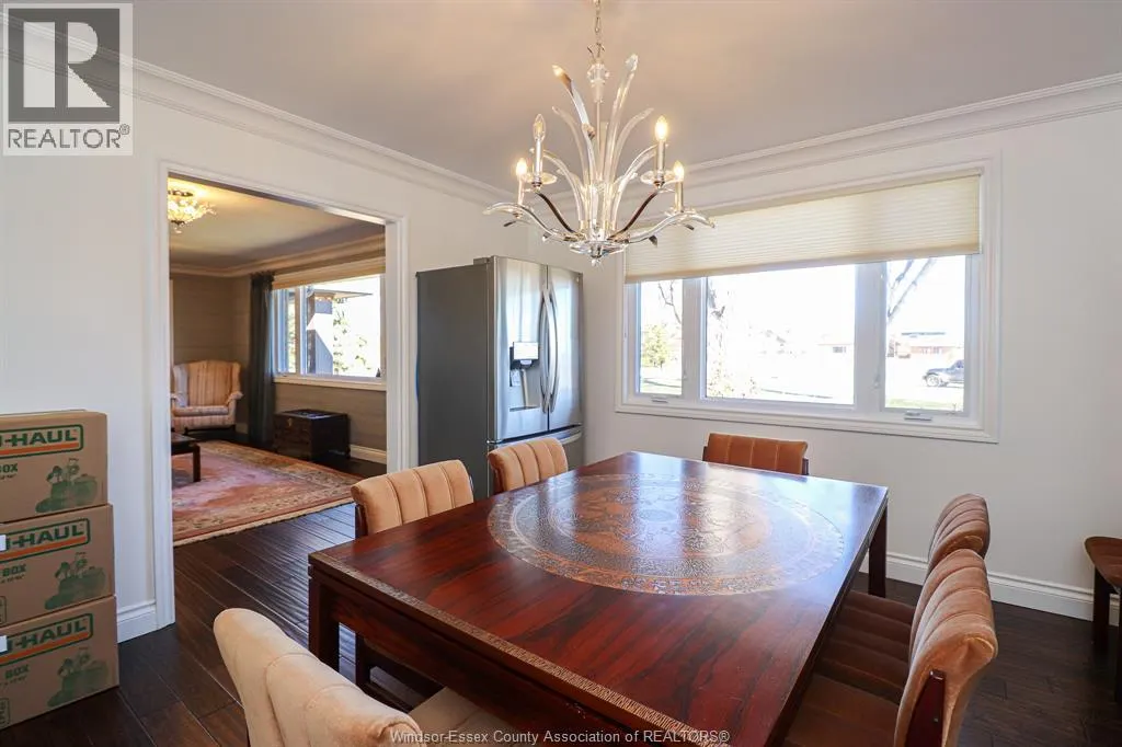 463 RUSSELL WOODS ROAD