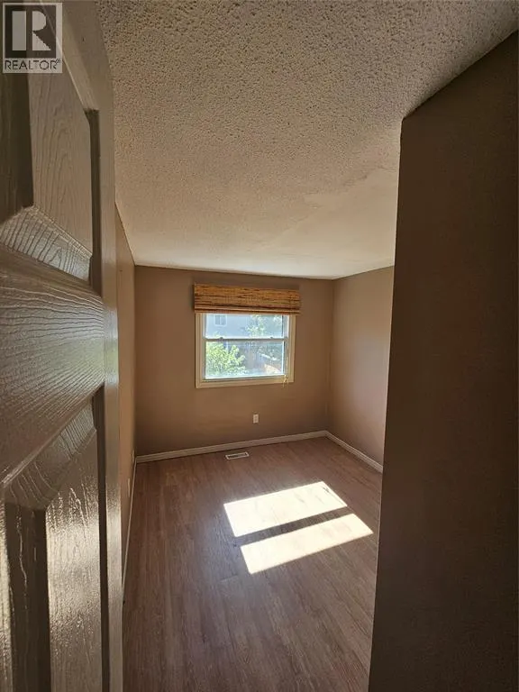 317 SOMERSET CRESCENT