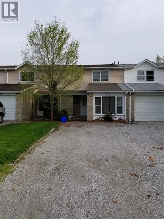 317 SOMERSET CRESCENT
