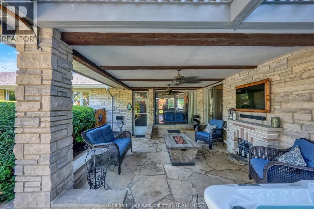 38 Glenwood DRIVE