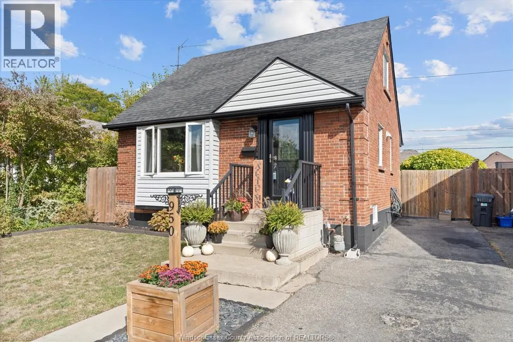 950 REEDMERE