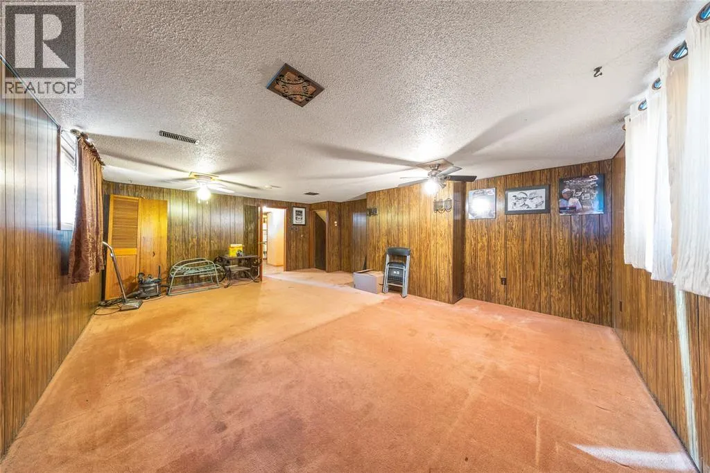 1063 Highway DRIVE East