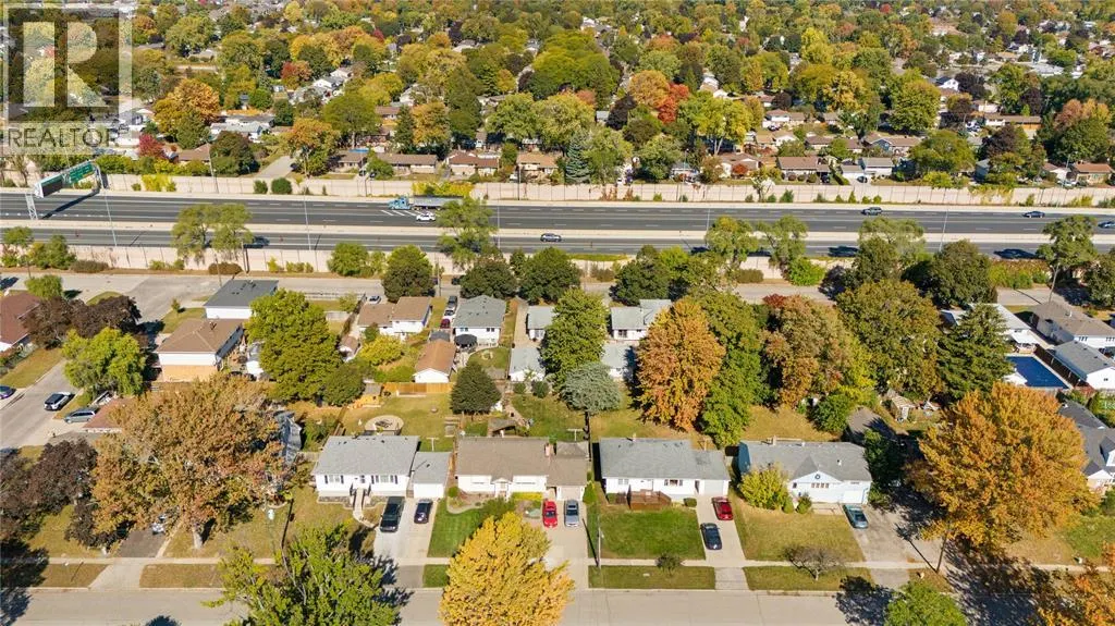 1063 Highway DRIVE East