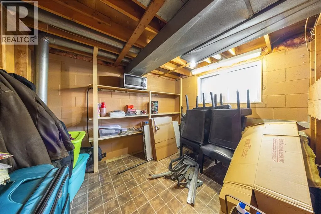 1063 Highway DRIVE East