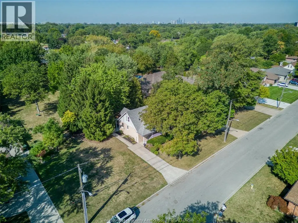 2837 JOS ST LOUIS